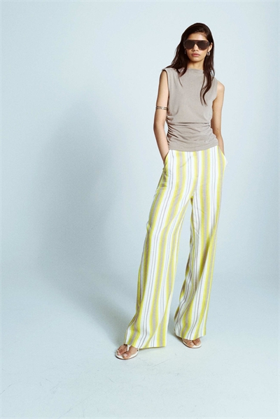 Льняные брюки свободного кроя без пояса артикул 142204287