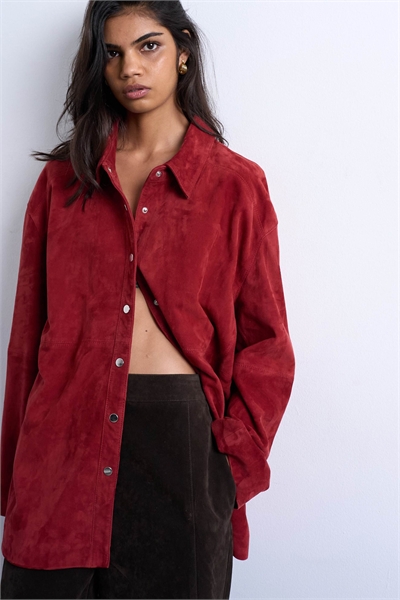 Рубашка из натуральной замши артикул 150228585