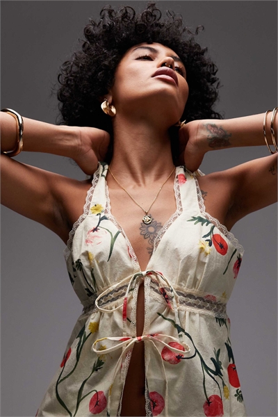 Топ с кружевной отделкой co-ord артикул 141615887