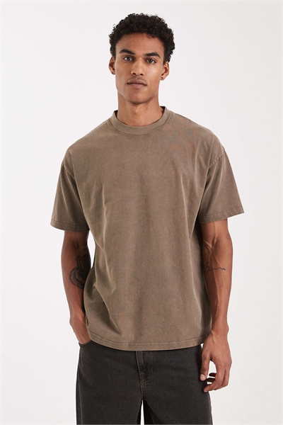 Футболка большого размера из ткани плотностью 240 г/м² с эффектом «кислотной стирки» артикул 152194156