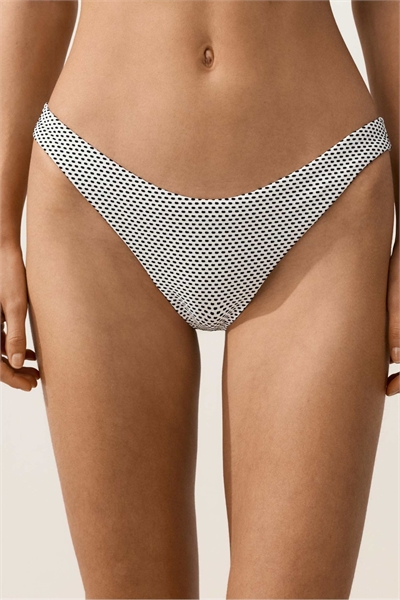Трусики-бикини средней плотности с жакардовым узором в горошек и U-образным вырезом артикул 156331702