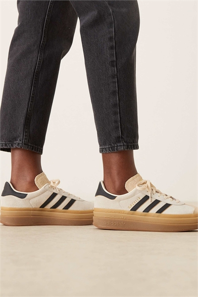 Кроссовки adidas Originals Gazelle Bold артикул 149729615