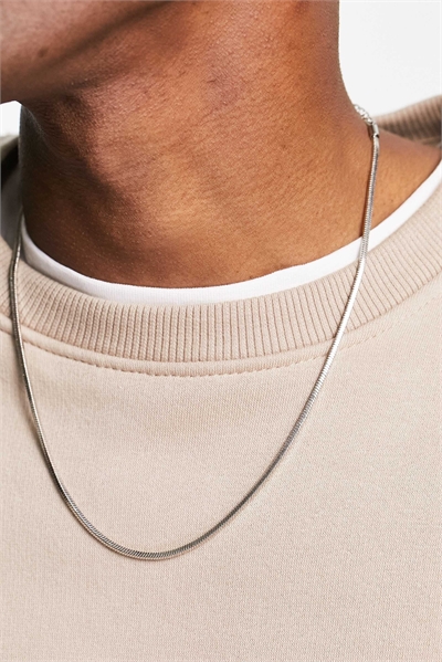 Серебряная цепочка на шею артикул 126798530