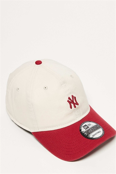 Кепка NY Yankees 9twenty с мини-логотипом и козырьком контрастного цвета артикул 154894911