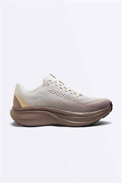 Ой/ер 835 — кроссовки для бега артикул 155869199