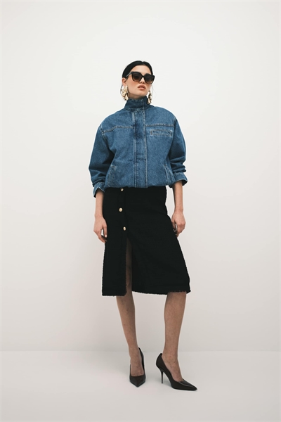 Юбка из букле с низкой талией и нестандартной длиной артикул 155596400