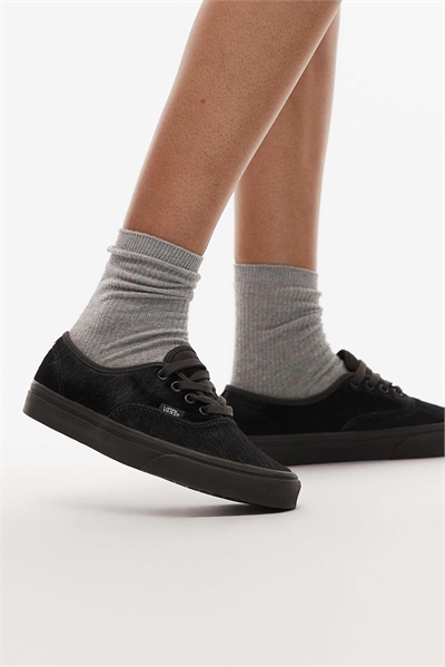 Оригинальные кроссовки из пони-шерсти артикул 153717104