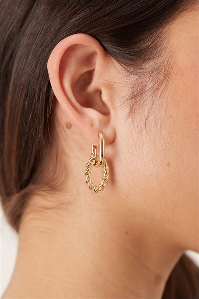 Кольца с витыми звеньями и короткими подвесками артикул 152192014