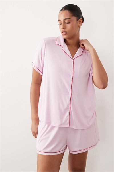 Комплект короткой пижамы с ребристым кантом артикул 153083633