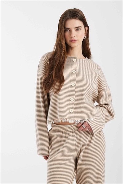 Кардиган с ворсовой отделкой артикул 155236213