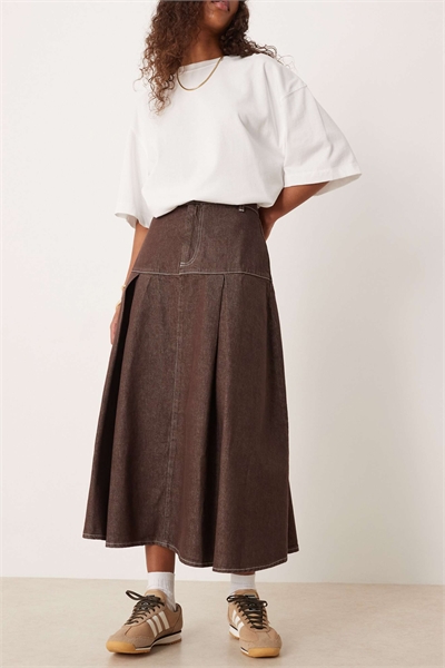 Юбка-круг из джинсовой ткани с заниженной талией и складками артикул 152700846