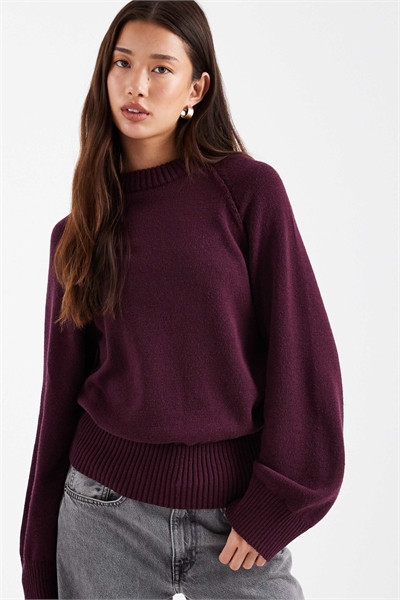 Свитер с круглым вырезом и рукавами реглан артикул 152561259