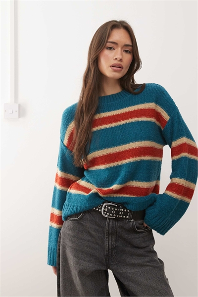 Вязаный свитер артикул 154954876