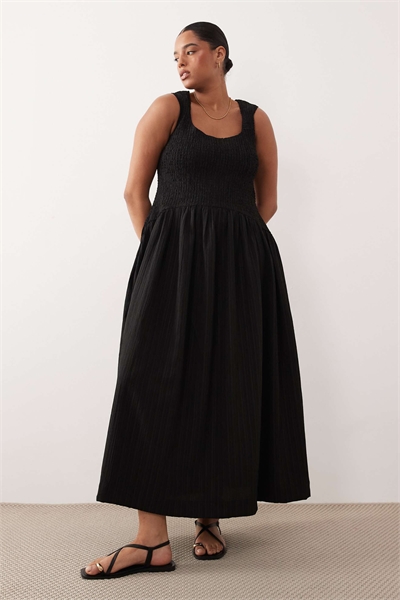 ASOS DESIGN Curve макси-платье с воланами, вырезом и сборками на талии, черного цвета артикул 152156080