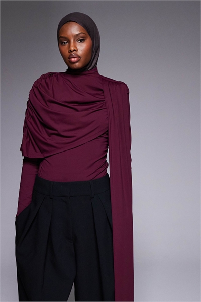 Топ с длинными рукавами и накидкой в виде шарфа артикул 155158877