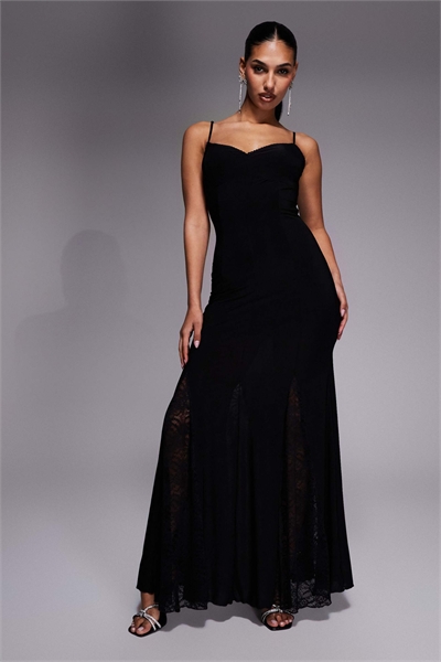 Эксклюзивное облегающее платье-макси с кружевными деталями и открытой спиной черного цвета артикул 154672186