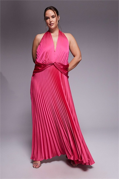 Макси-платье с завязками на шее из плиссированного атласа фуксинового цвета артикул 153120567