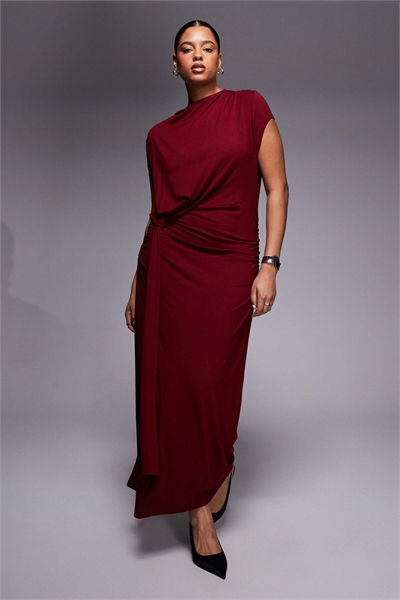 ASOS DESIGN Curve платье средней длины с драпированными рукавами-крылышками артикул 152354594