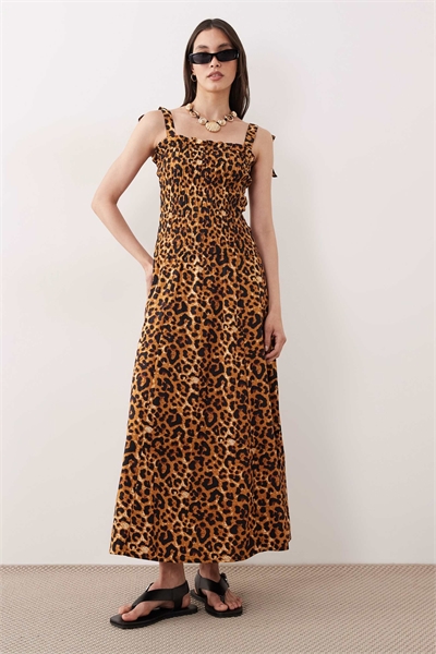 Пляжное платье макси с завязками на талии от Esmee артикул 152349064