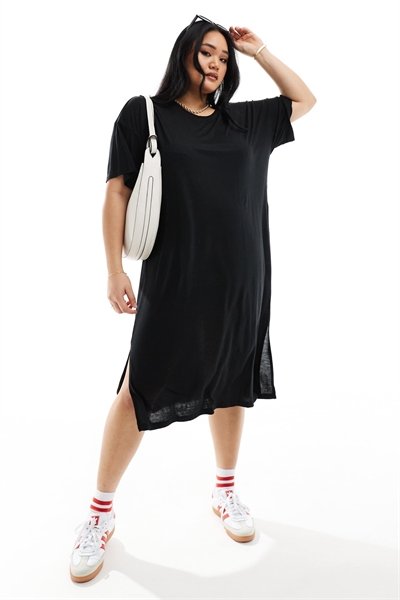 Платье-футболка средней длины артикул 127381417