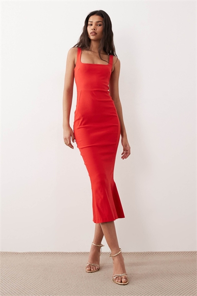 Платье-миди из бенгалина без рукавов с квадратным вырезом и рыбьим хвостом, красного цвета артикул 155442381