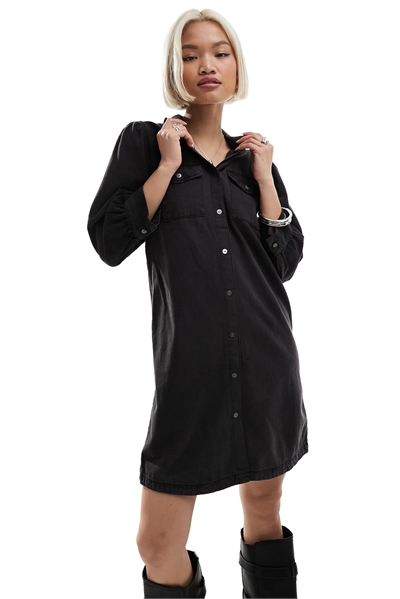 Мини-платье из денима с буфчатыми рукавами артикул 132221285