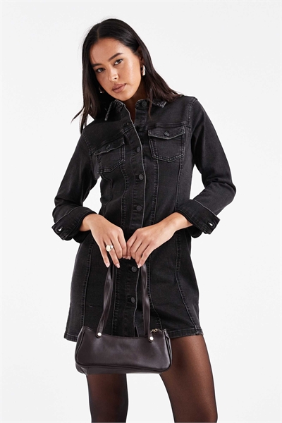 Джинсовое платье-рубашка с длинными рукавами черного цвета артикул 148893222