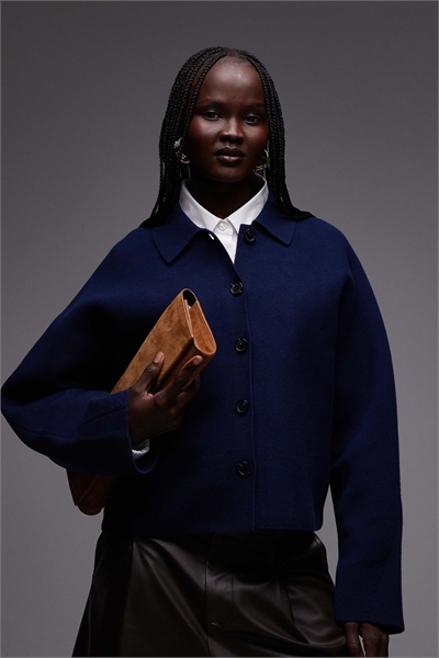 Компактный хлопковый кардиган с воротником артикул 154889292