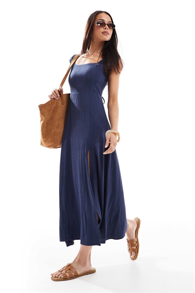 Макси-платье из смешанного льна с перекрещивающейся спинкой темно-синего цвета артикул 149392153