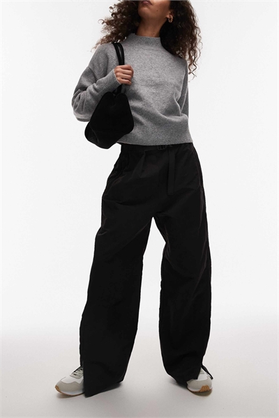 Широкие брюки из технического нейлона в стиле «багги» с застежкой-молнией на подоле артикул 150556148