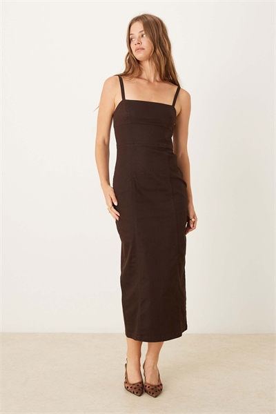 Джинсовое платье-миди шоколадного цвета артикул 148486019