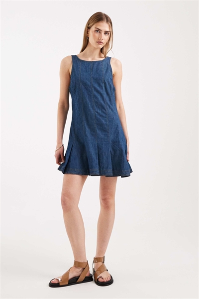 Мини-платье с декоративным швом артикул 146782081