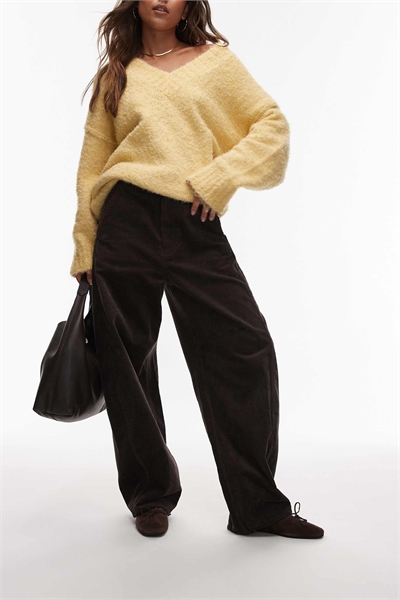 Брюки с отворотами на штанинах артикул 150524214