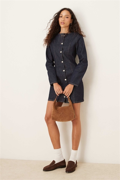 Джинсовое мини-платье с длинными рукавами и круглым вырезом артикул 151052483