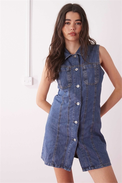 Платье-рубашка без рукавов из джинсовой ткани в стиле 90-х артикул 148073142