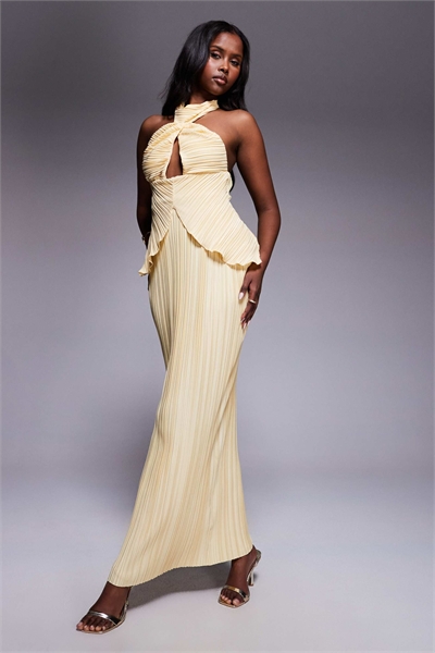 Макси-платье из плиссе с закрученным вырезом за шеей артикул 149854068