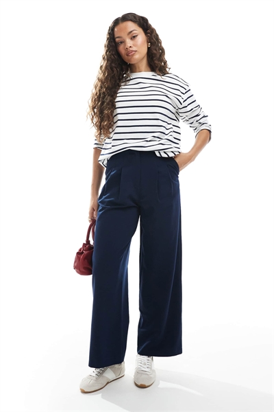 Брюки с широкими брючинами, сшитые на заказ артикул 142512012