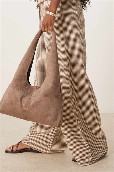 Сумка-трапеция из искусственной замши артикул 144135671