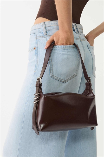 Сумка через плечо с ремешком артикул 149568019