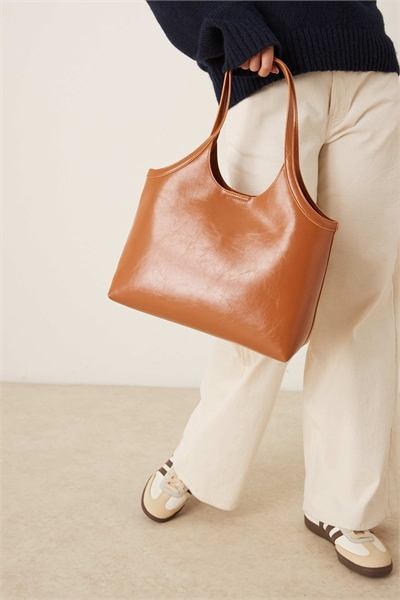 Сумка-тоут с ручкой-лопаткой артикул 149860053