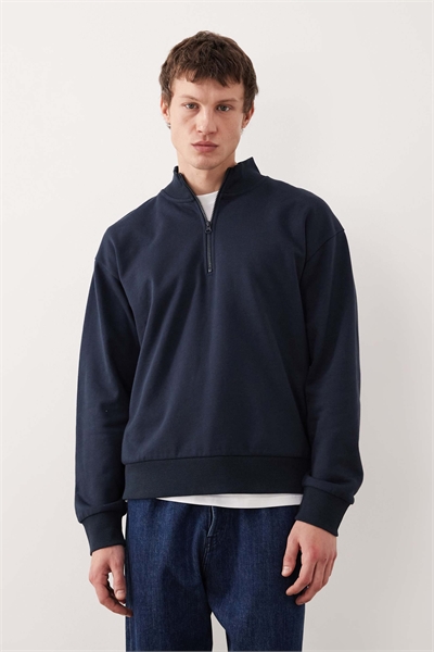 Свитшот свободного кроя с застежкой-молнией на 1/4 артикул 151096816