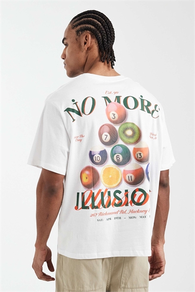 Футболка свободного кроя с принтом в виде бильярдного стола на спине артикул 150432768