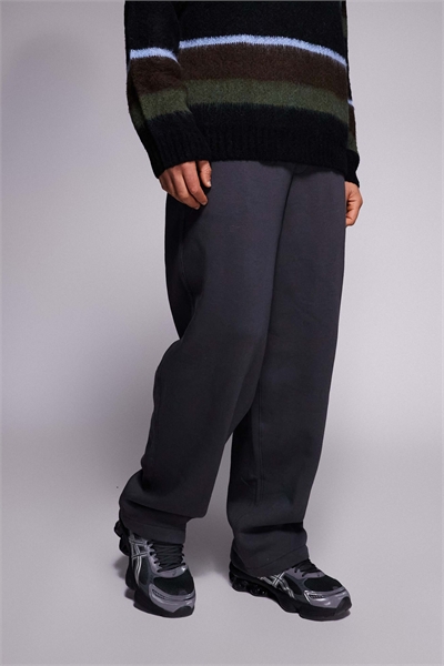 Джоггеры с зауженными штанинами артикул 151524077