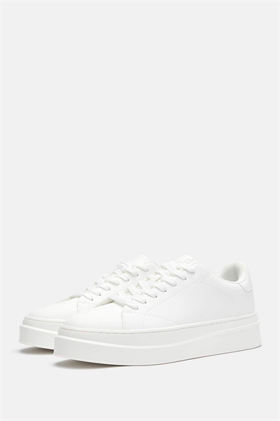 Кроссовки с толстой подошвой артикул 152557551