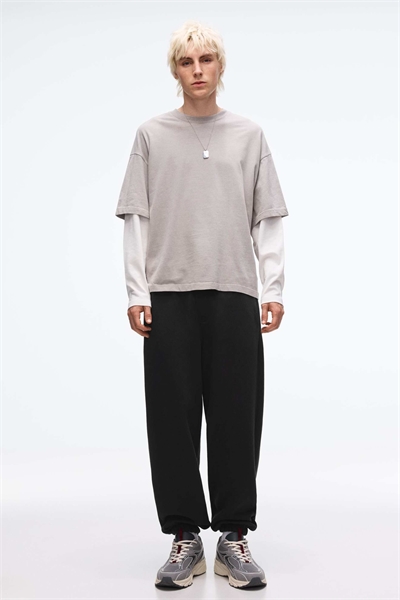 Мягкие спортивные штаны артикул 150970011