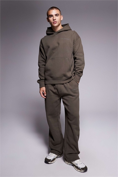 Джоггеры свободного кроя в однотонном исполнении артикул 151111940