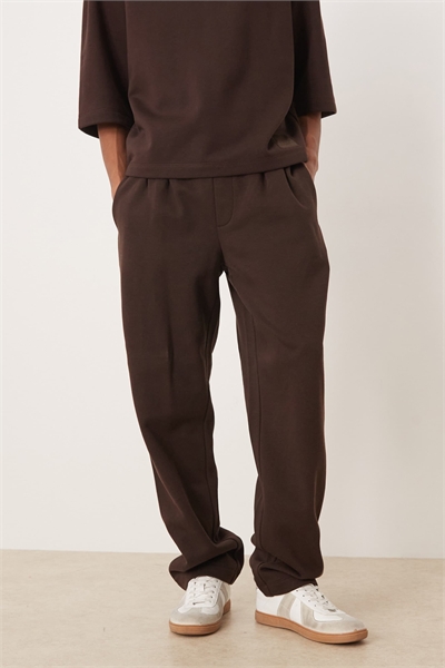 Джоггеры с прямыми брючинами и складками артикул 150173220