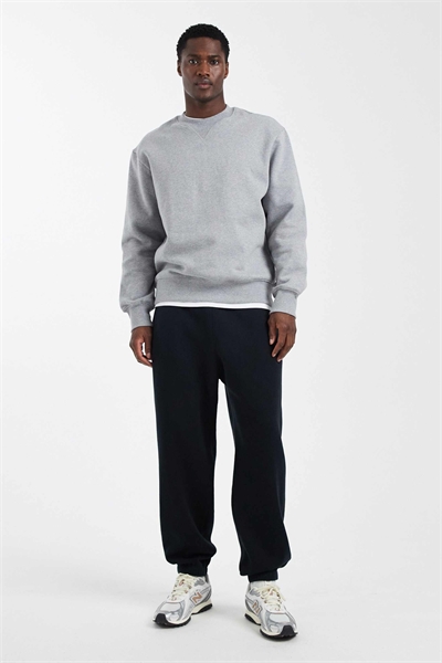 Джоггеры свободного кроя с манжетами Essential артикул 155163962