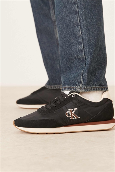 Кроссовки в стиле ретро артикул 154172674