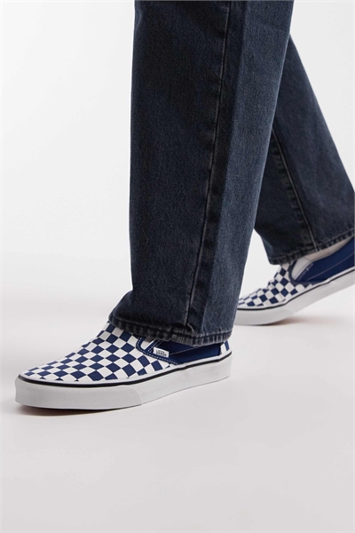 Классические кроссовки без шнурков артикул 153850027